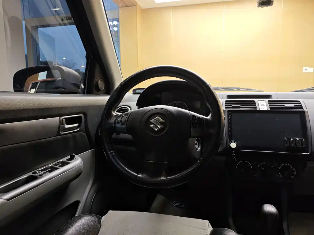 Suzuki Swift 2011 1.5L Automatic Sport Edition 2012 - thumbnail 14