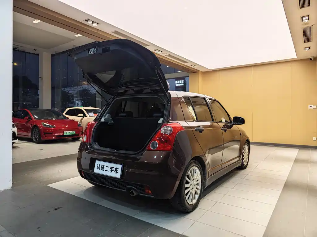 Suzuki Swift 2011 1.5L Automatic Sport Edition 2012 - thumbnail 29