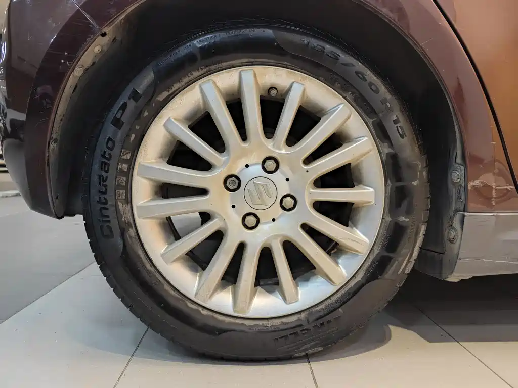 Suzuki Swift 2011 1.5L Automatic Sport Edition 2012 - thumbnail 30