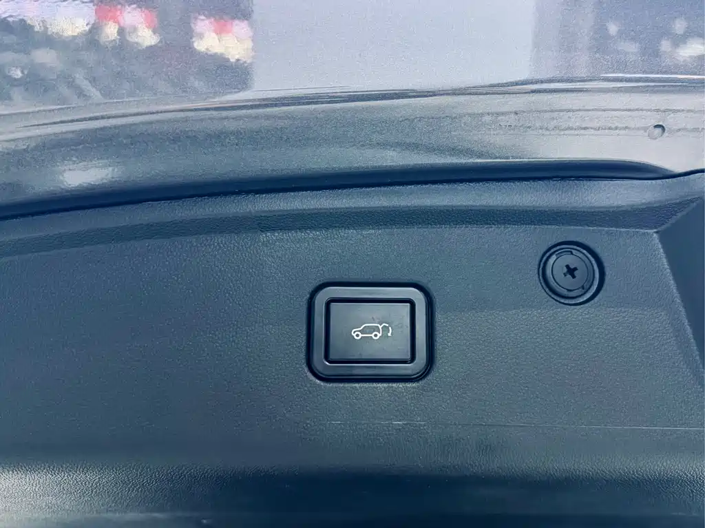 Changan Changan CS75 PLUS 2023 3rd Generation 1.5T Automatic Premium Model 2023 - thumbnail 8