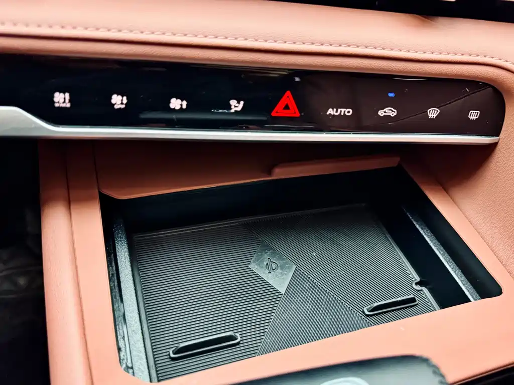 Changan Changan CS75 PLUS 2023 3rd Generation 1.5T Automatic Premium Model 2023 - thumbnail 23