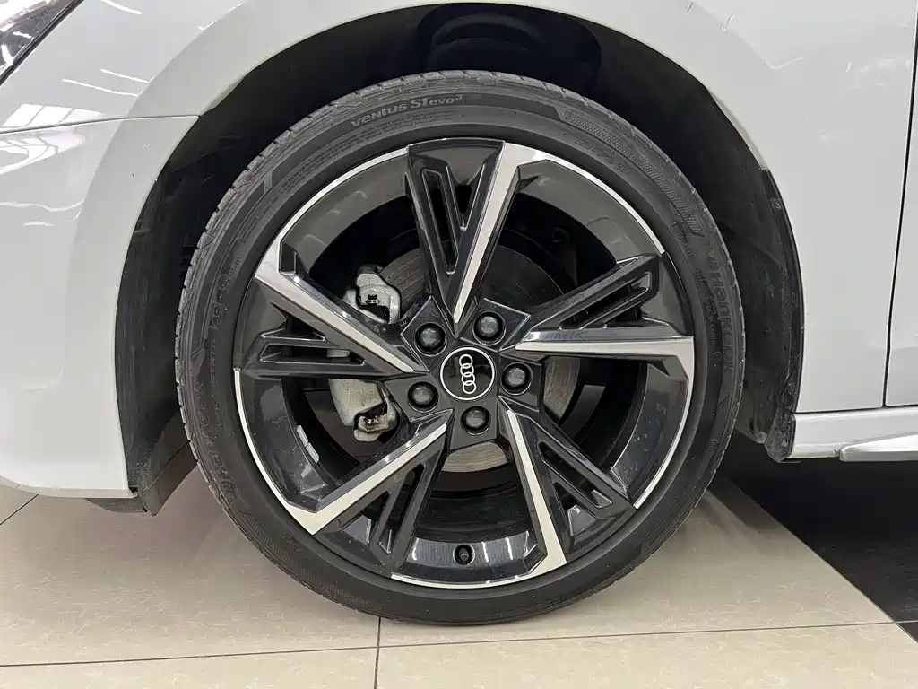Audi Audi A3 Sportback 35 TFSI Fashion Sport Edition 2023 Model Year 2023 - thumbnail 5