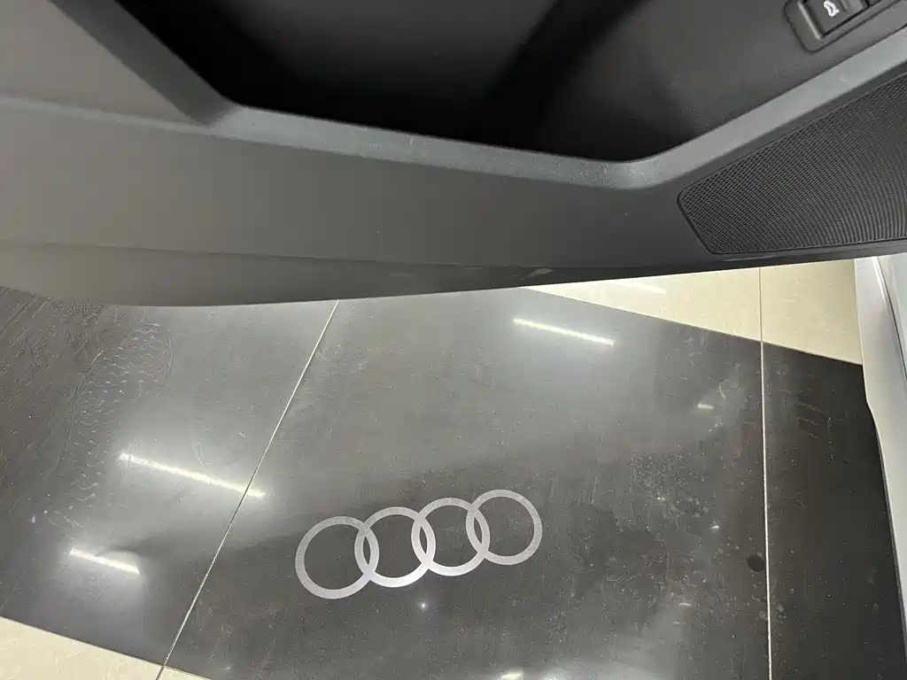 Audi Audi A3 Sportback 35 TFSI Fashion Sport Edition 2023 Model Year 2023 - thumbnail 9