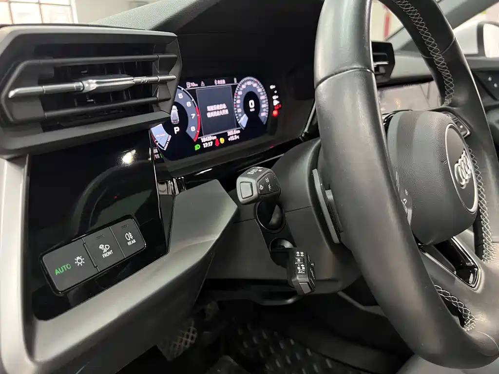 Audi Audi A3 Sportback 35 TFSI Fashion Sport Edition 2023 Model Year 2023 - thumbnail 11