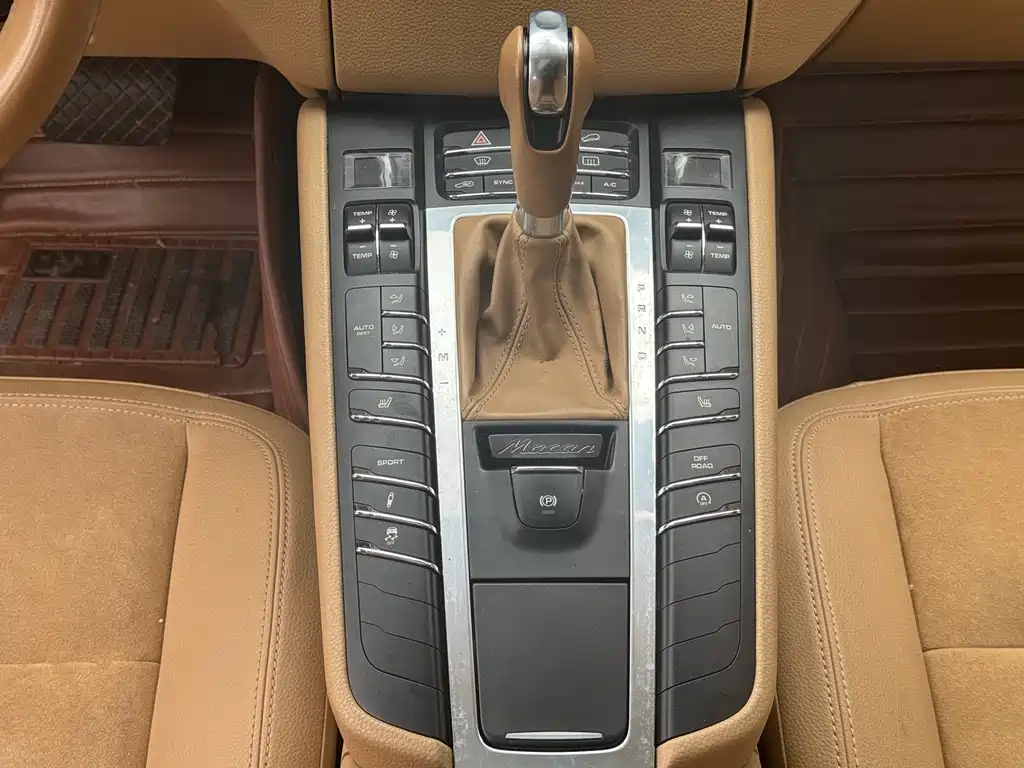 Porsche Porsche Macan 2014 Macan 2.0T 2015 - thumbnail 15