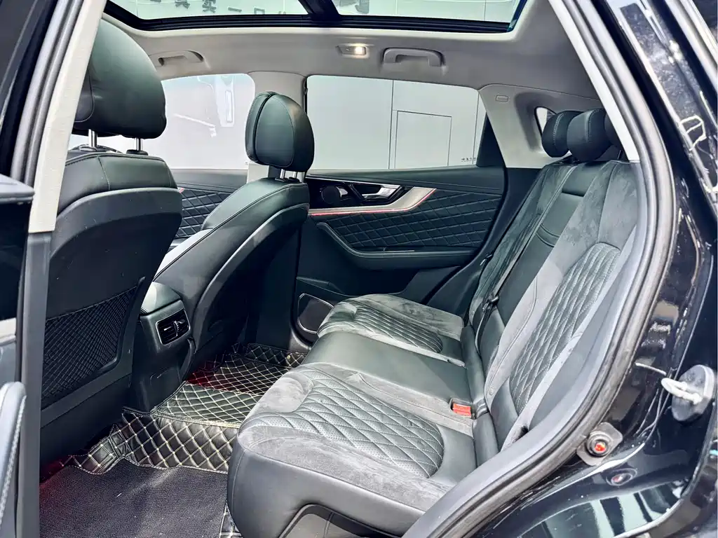 Hongqi Hongqi HS5 2019 2.0T Smart Connect Flag Enjoy AWD Version 2020 - thumbnail 10