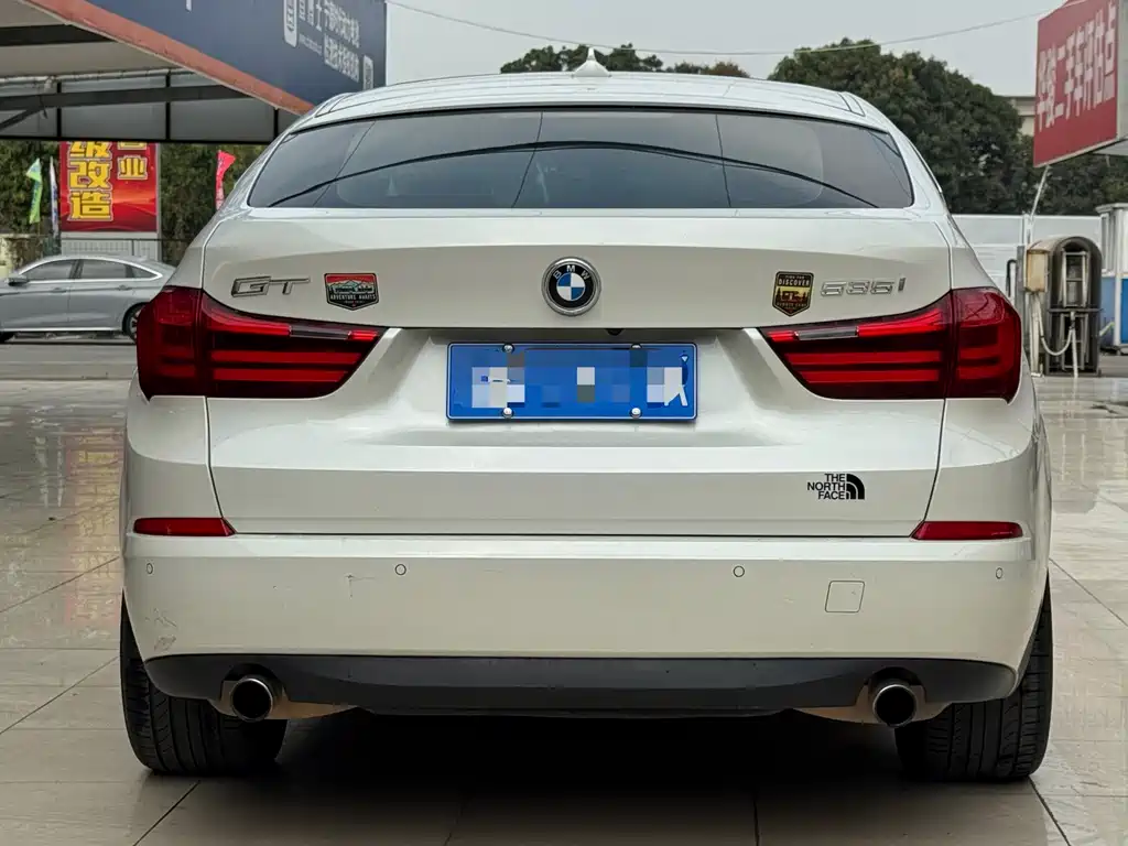 BMW BMW 5 Series GT 2015 535i xDrive Luxury Line 2017 - thumbnail 5