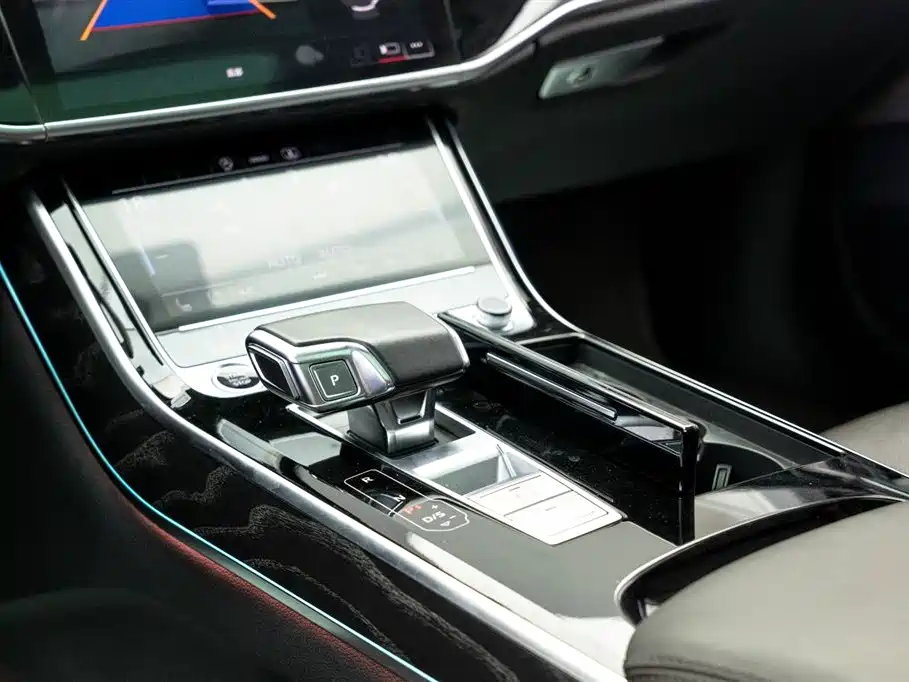 Audi Audi A8 2022 A8L 50 TFSI quattro Comfort Edition 2022 - thumbnail 13