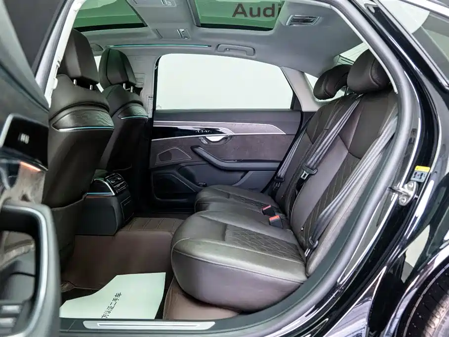 Audi Audi A8 2022 A8L 50 TFSI quattro Comfort Edition 2022 - thumbnail 22