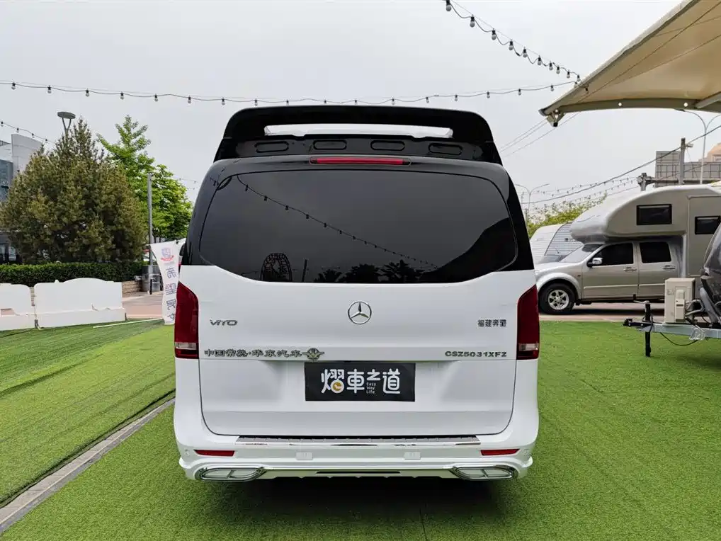 Mercedes-Benz Vito 2021 2.0T Business Edition 7-seater 2023 - thumbnail 4