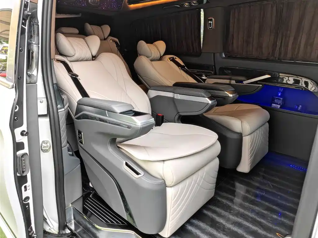 Mercedes-Benz Vito 2021 2.0T Business Edition 7-seater 2023 - thumbnail 7