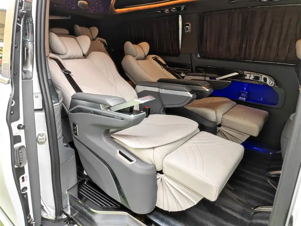 Mercedes-Benz Vito 2021 2.0T Business Edition 7-seater 2023 - thumbnail 8