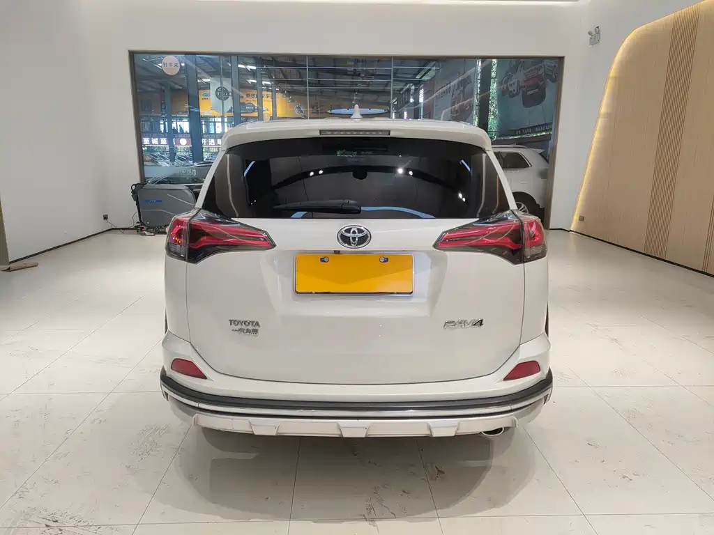 Toyota RAV4 2019 2.0L CVT 2WD Fashion X Limited Edition国VI 2019 - thumbnail 7