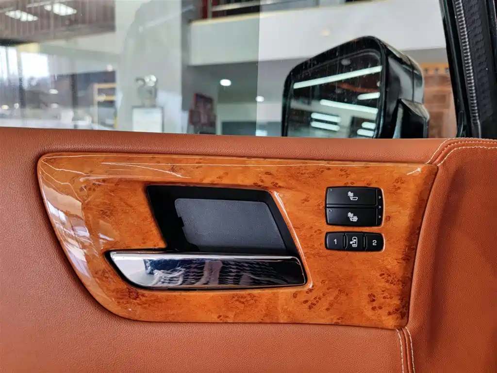 Hummer Hummer H2 2008 6.2L AT 2011 - thumbnail 9