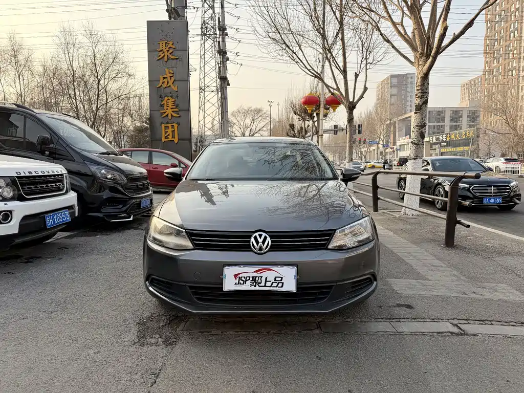 Volkswagen Volkswagen Sagitar 2012 1.4TSI Automatic Fashion Edition 2013 - thumbnail 2