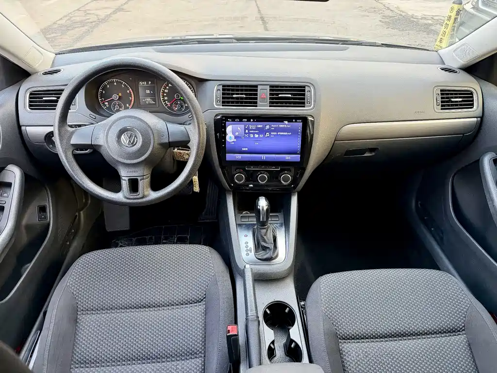 Volkswagen Volkswagen Sagitar 2012 1.4TSI Automatic Fashion Edition 2013 - thumbnail 5
