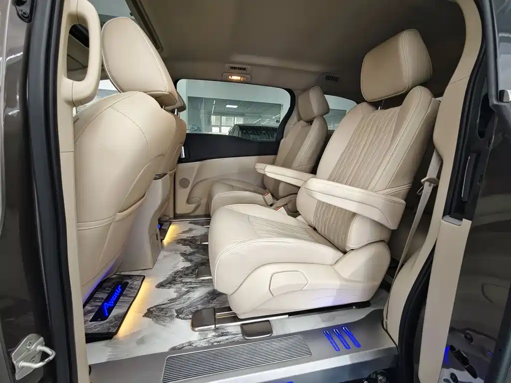Buick Buick GL8 2023 Land Business Class Luxury Edition 2024 - thumbnail 11