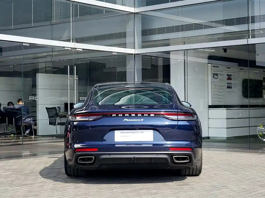 Porsche 2024 Porsche Panamera 4 E-Hybrid Executive Long Wheelbase 2.9T 2024 - thumbnail 3