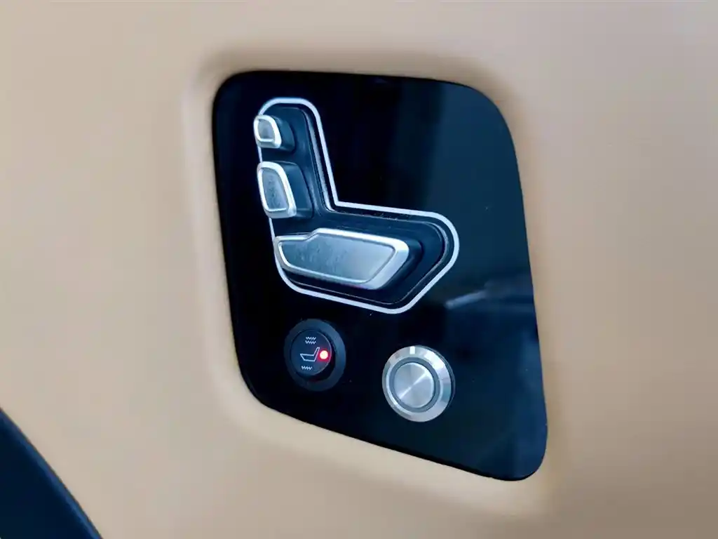GMC GMC Savana 2014 5.3L 1500S Premium Edition 2020 - thumbnail 19