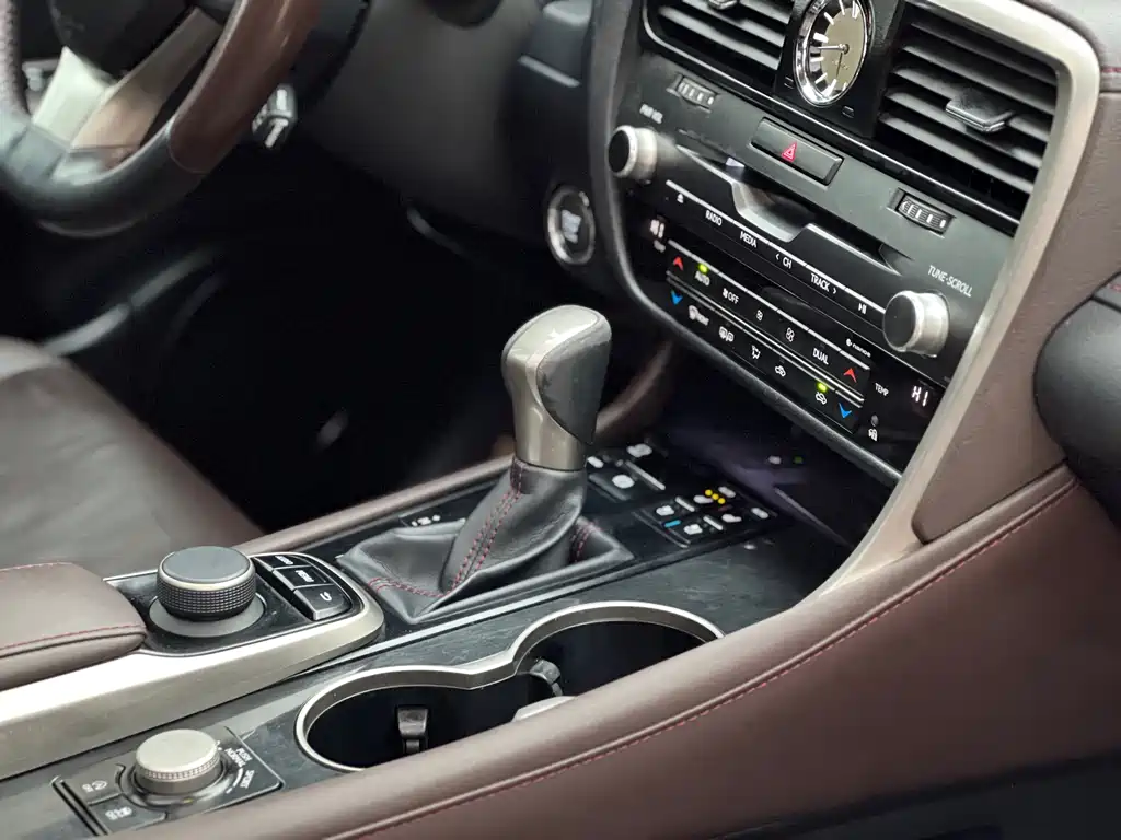 Lexus Lexus RX 300 AWD Elegant Edition 2016 Model VI 2019 - thumbnail 17