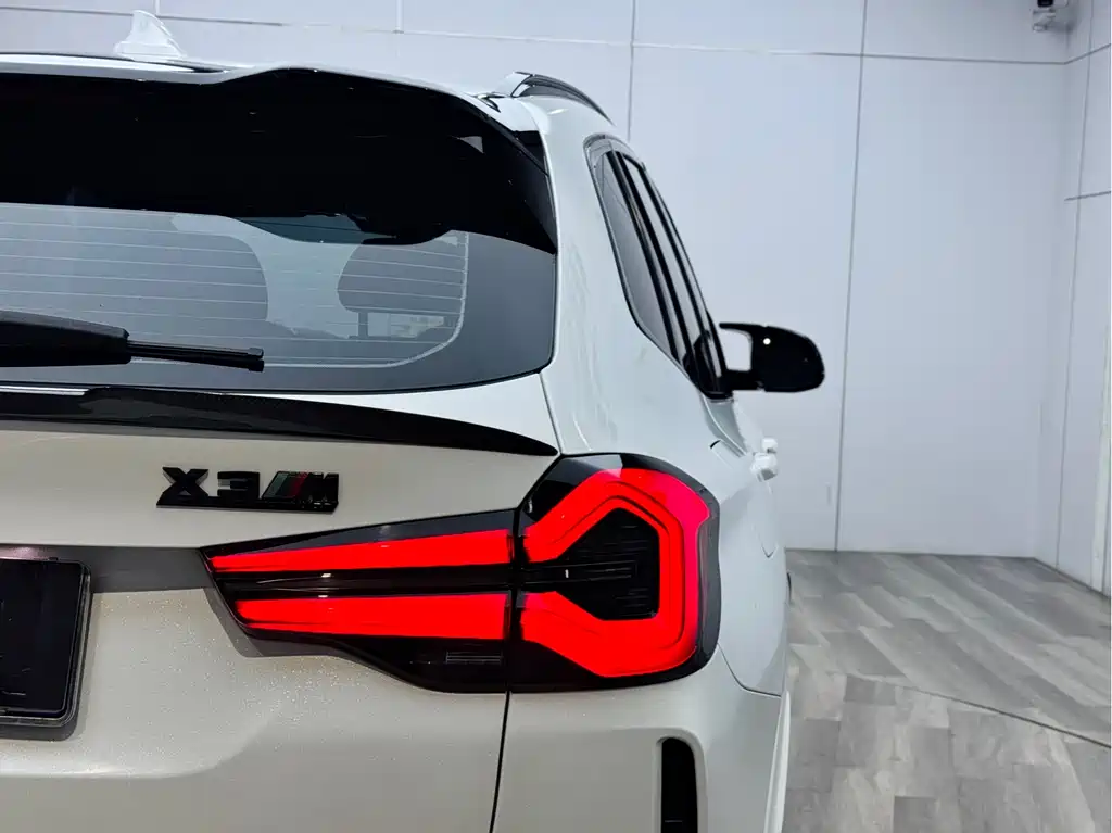 BMW BMW X3 2022 facelift xDrive30i Leading Model M Night Shadow Package 2022 - thumbnail 28