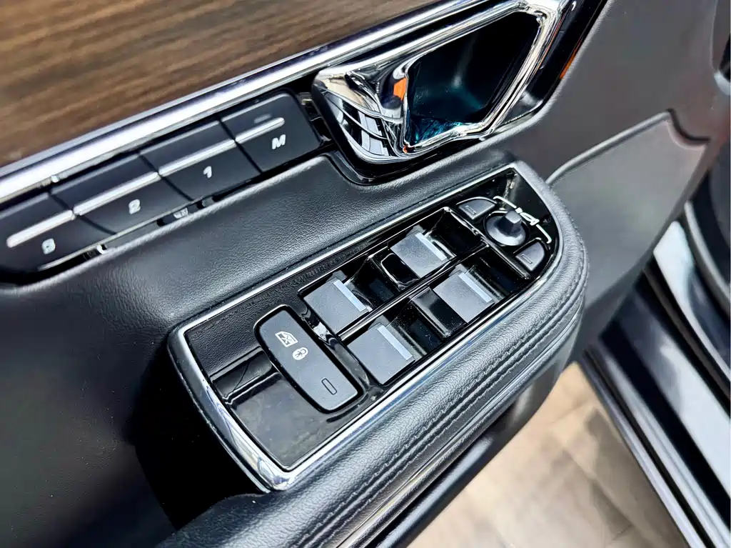 Jaguar Jaguar XJ 2016 XJL 2.0T RWD Elegant Business Edition 2016 - thumbnail 24