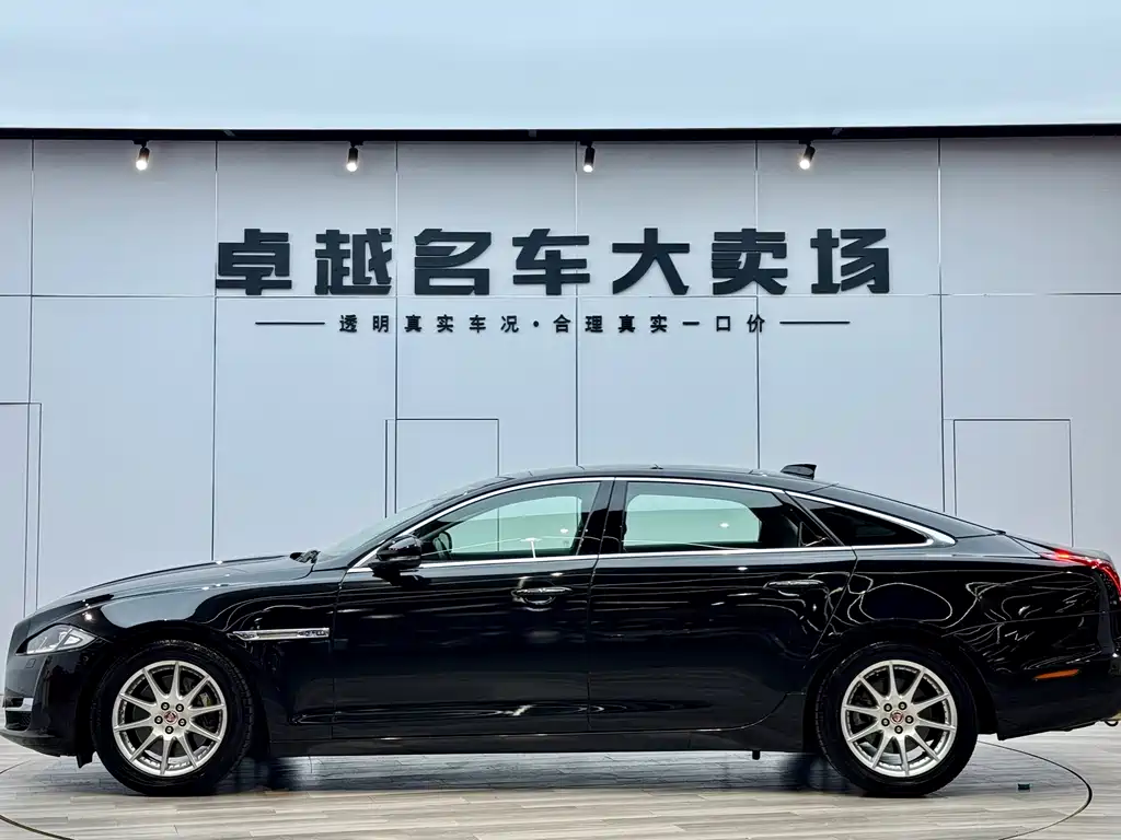 Jaguar Jaguar XJ 2016 XJL 2.0T RWD Elegant Business Edition 2016 - thumbnail 27