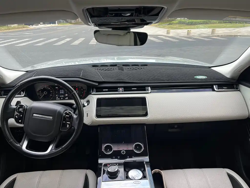 Land Rover Range Rover Velar 2018 P250 S 2018 - thumbnail 12
