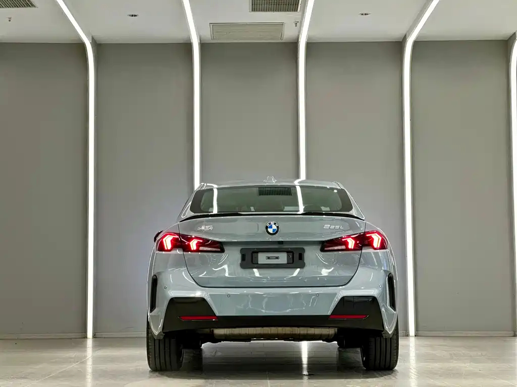 BMW BMW 2 Series 2025 225i M Sport Shadowline Package 2025 - thumbnail 10