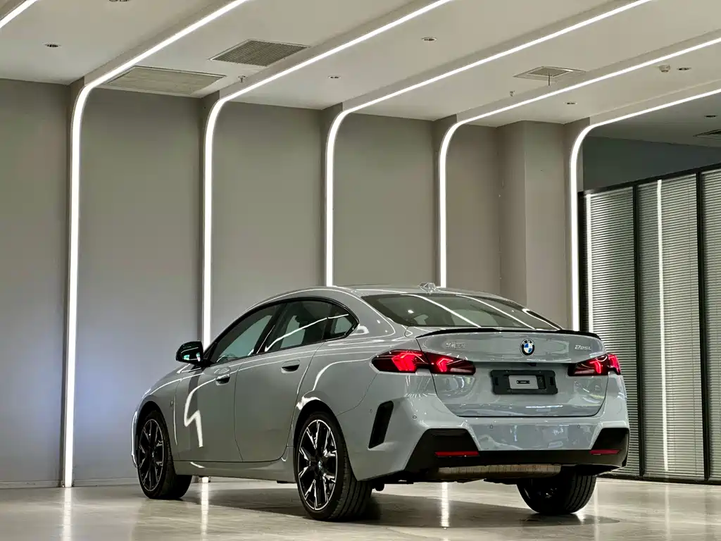 BMW BMW 2 Series 2025 225i M Sport Shadowline Package 2025 - thumbnail 11