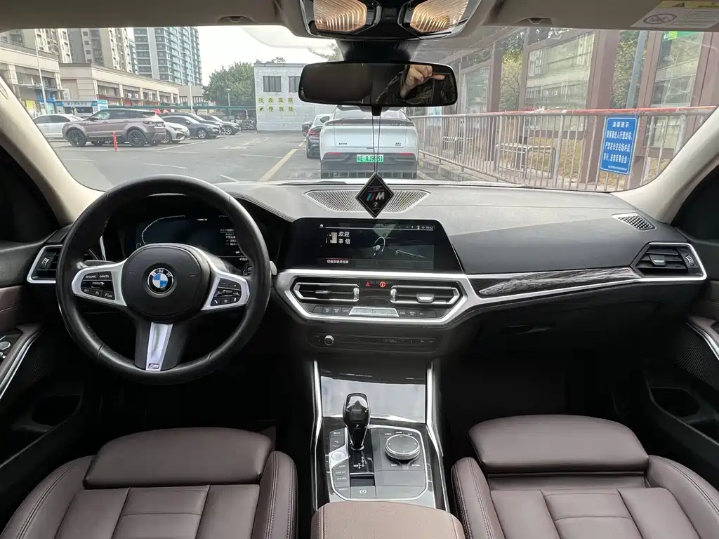 BMW BMW 3 Series 2021 Model Year Facelift 2 325Li M Sport Package 2021 - thumbnail 6