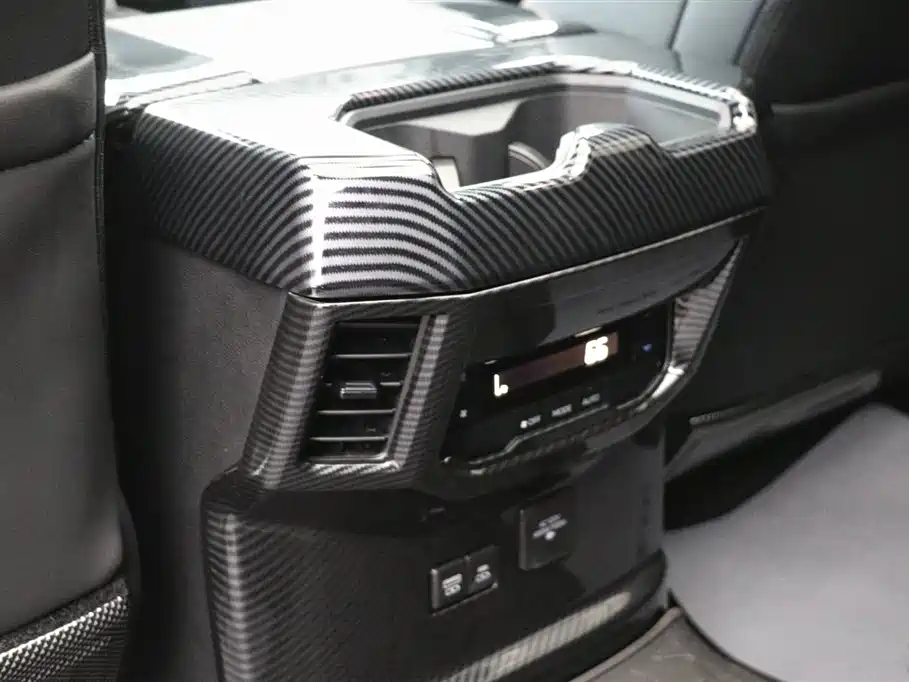 Toyota Toyota Sequoia 2023 3.5T US Specification 2023 - thumbnail 24