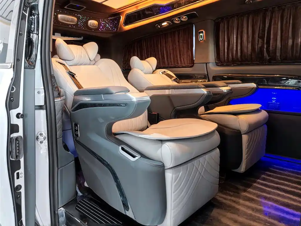 Mercedes-Benz Vito 2021 2.0T Business Edition 7-seater 2023 - thumbnail 7