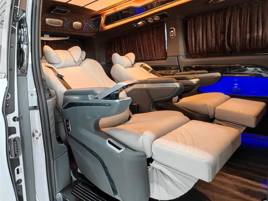 Mercedes-Benz Vito 2021 2.0T Business Edition 7-seater 2023 - thumbnail 8