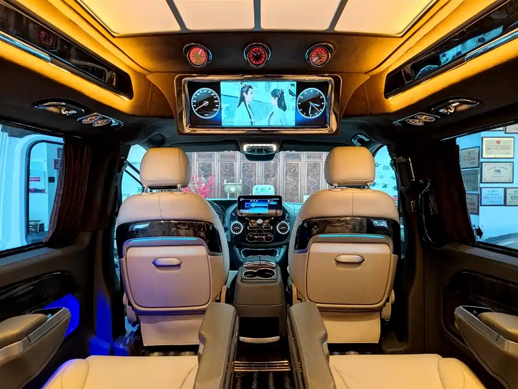 Mercedes-Benz Vito 2021 2.0T Business Edition 7-seater 2023 - thumbnail 13