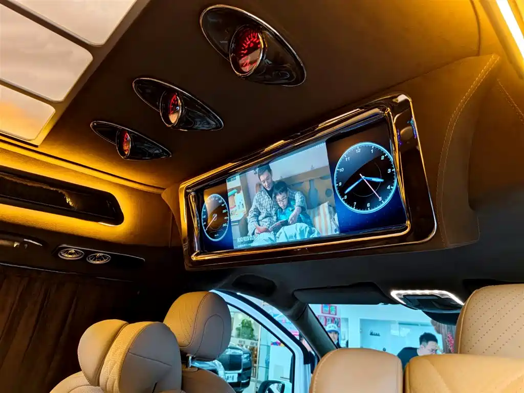 Mercedes-Benz Vito 2021 2.0T Business Edition 7-seater 2023 - thumbnail 22