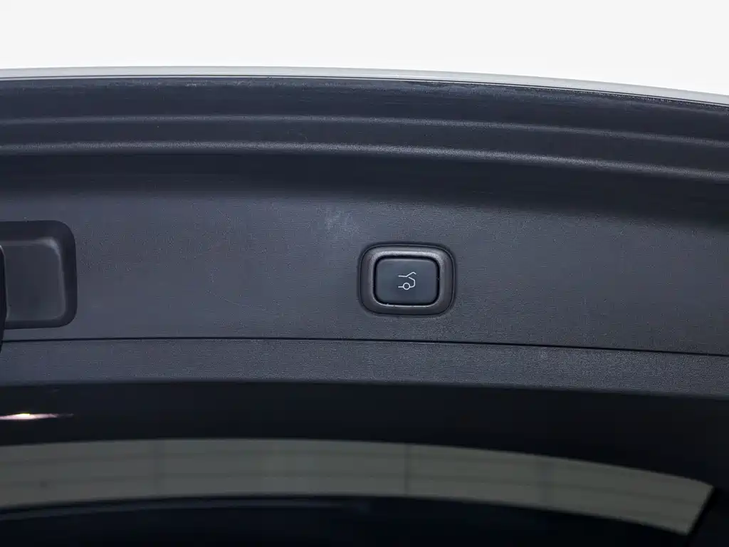 NIO NIO ES8 2024 75kWh 2024 - thumbnail 4
