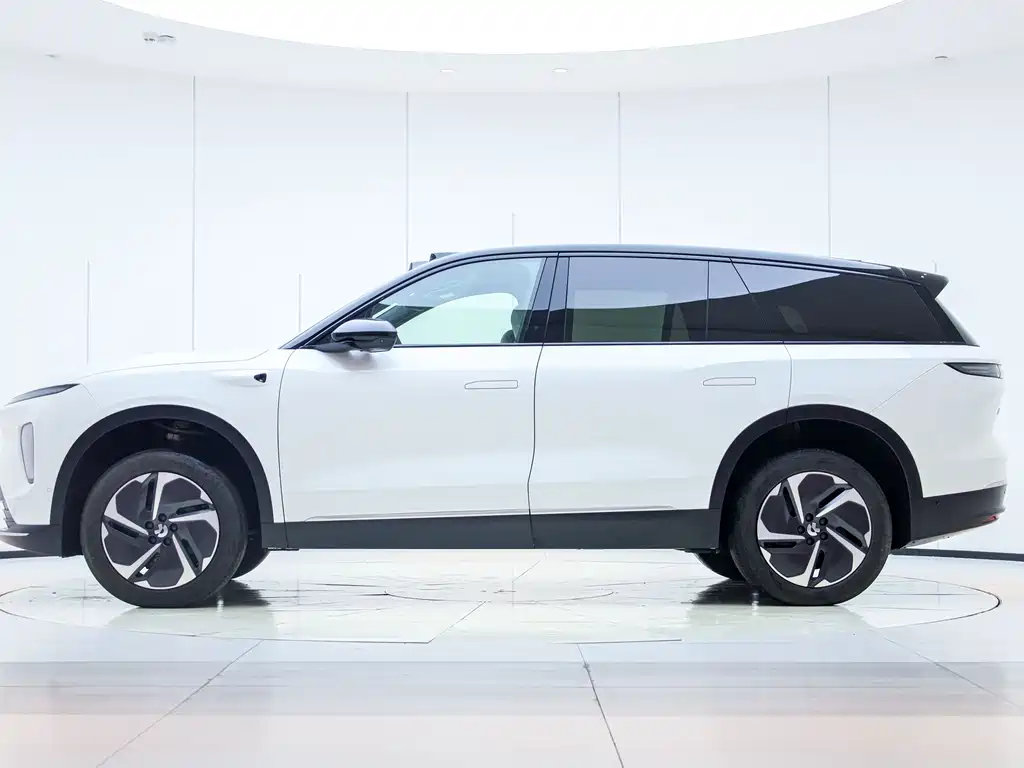 NIO NIO ES8 2024 75kWh 2024 - thumbnail 12