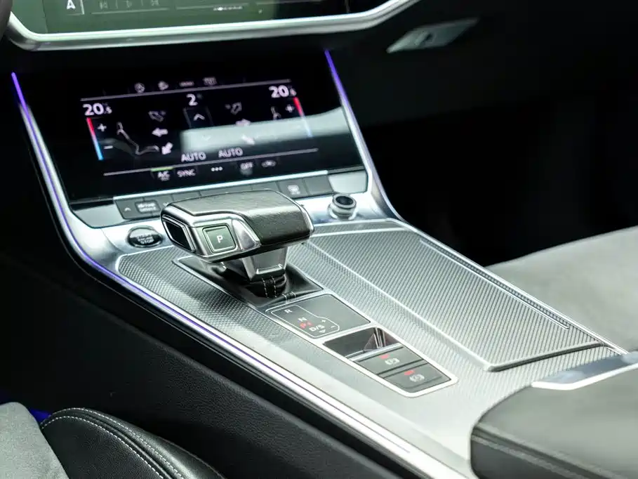 Audi Audi A6L 2022 40 TFSI Luxury Dynamic Edition 2022 - thumbnail 10