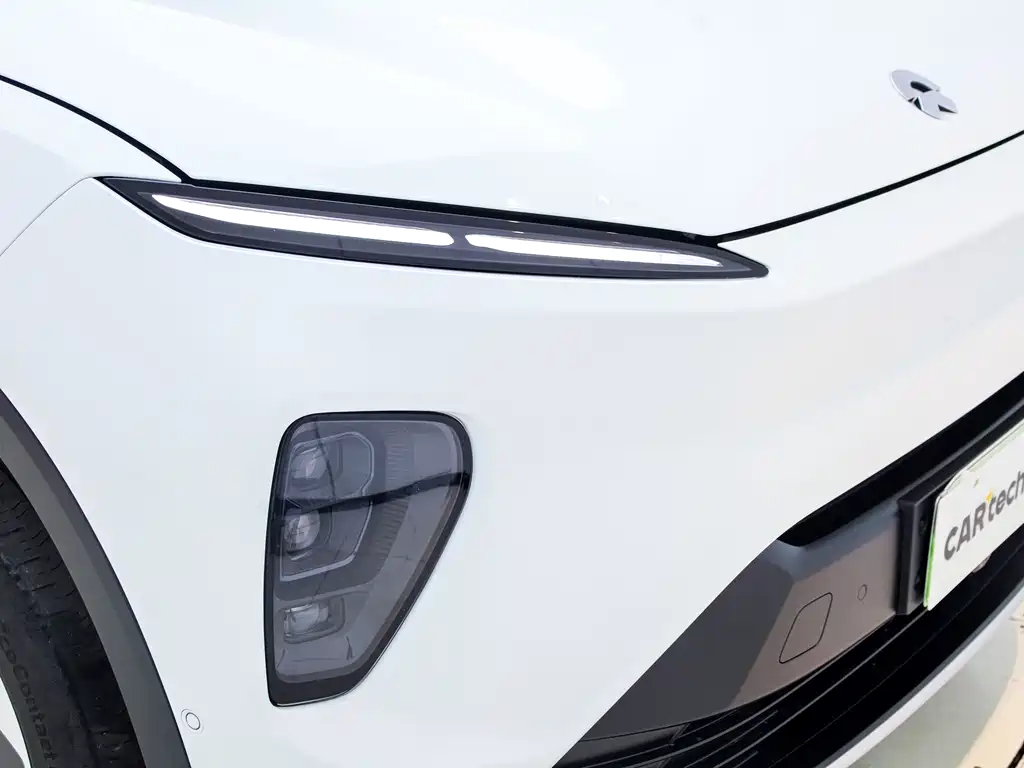 NIO NIO ES8 2024 75kWh 2024 - thumbnail 24