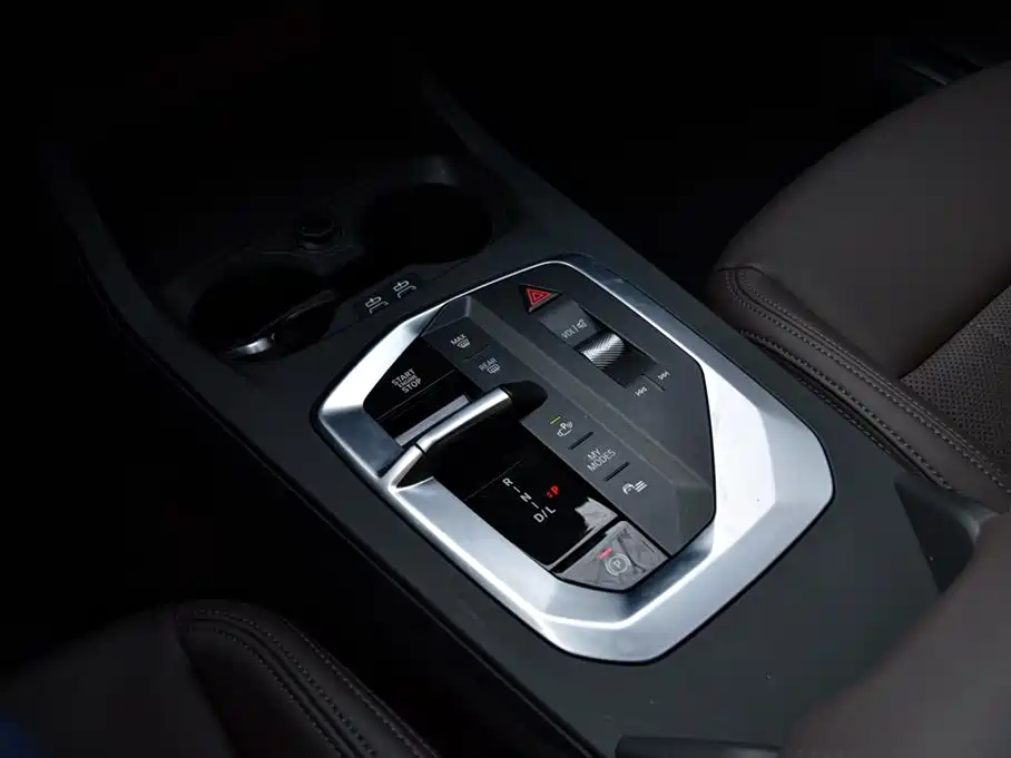 BMW BMW 2 Series 2025 225i M Sport Package 2025 - thumbnail 8