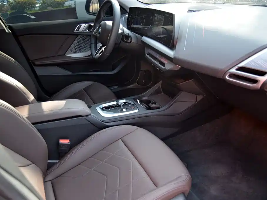 BMW BMW 2 Series 2025 225i M Sport Package 2025 - thumbnail 13