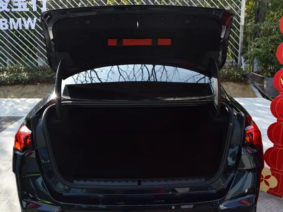 BMW BMW 2 Series 2025 225i M Sport Package 2025 - thumbnail 15