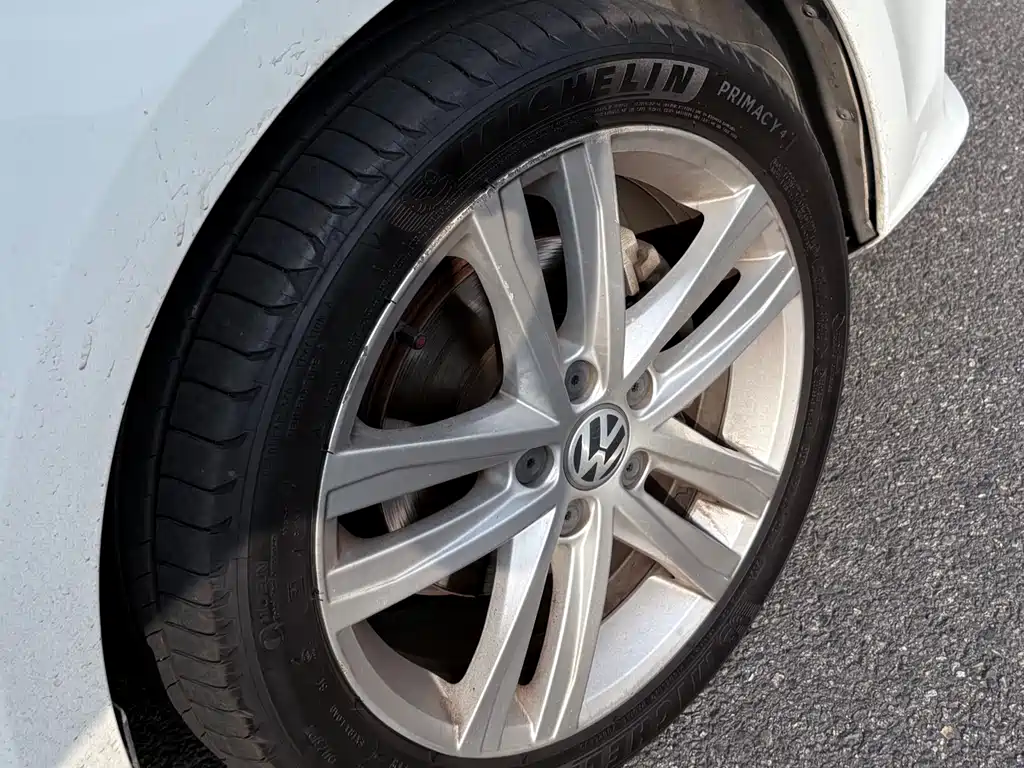 Volkswagen Volkswagen Sagitar 2018 280TSI DSG Edition 2018 - thumbnail 9