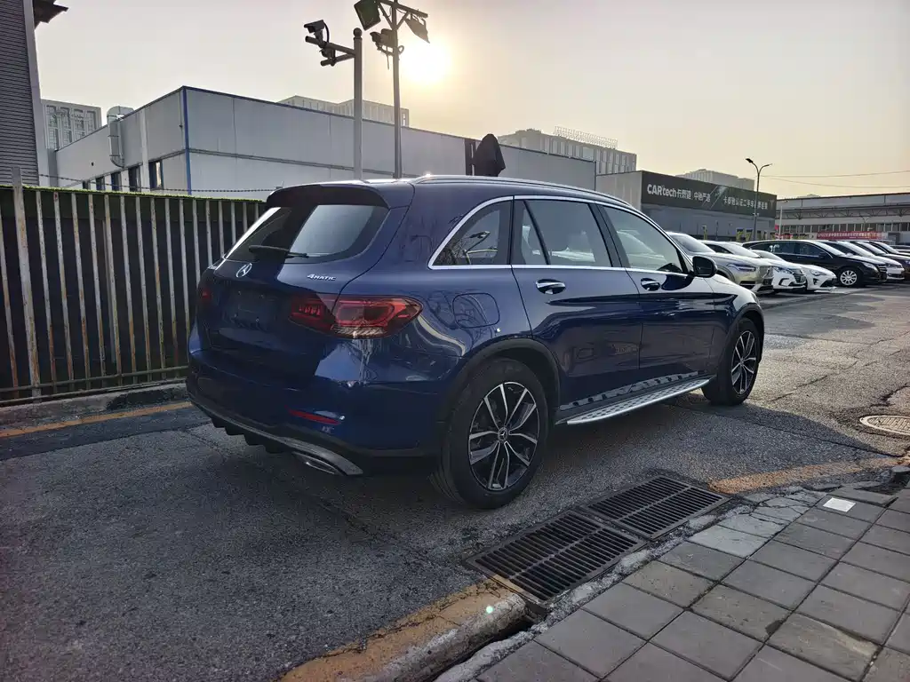 Mercedes-Benz Mercedes-Benz GLC 2021 GLC 300 L 4MATIC Sport Edition 2021 - thumbnail 3