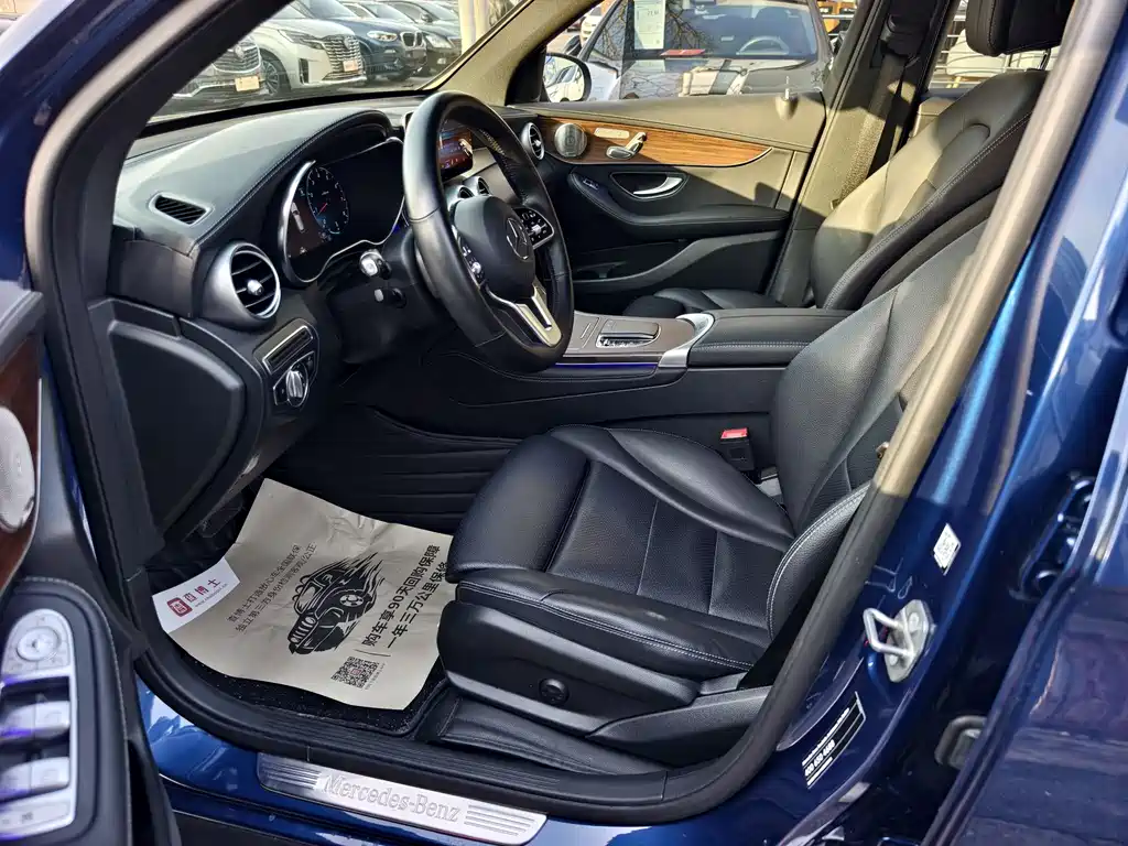 Mercedes-Benz Mercedes-Benz GLC 2021 GLC 300 L 4MATIC Sport Edition 2021 - thumbnail 7