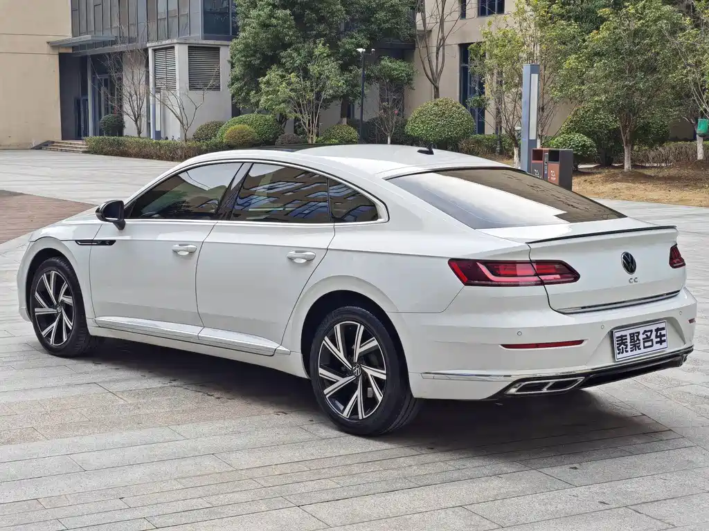 Volkswagen Volkswagen CC 2021 330TSI Brilliant Edition 2022 - thumbnail 3