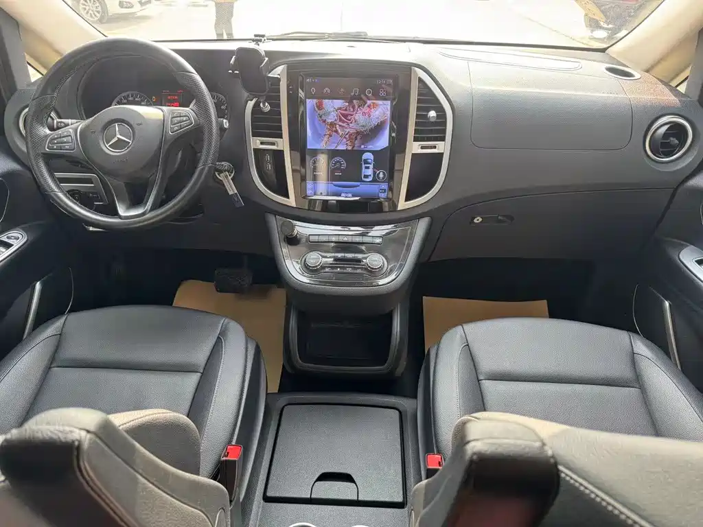Mercedes-Benz Vito 2018 2.0T Elite 9-seater China VI 2019 - thumbnail 7