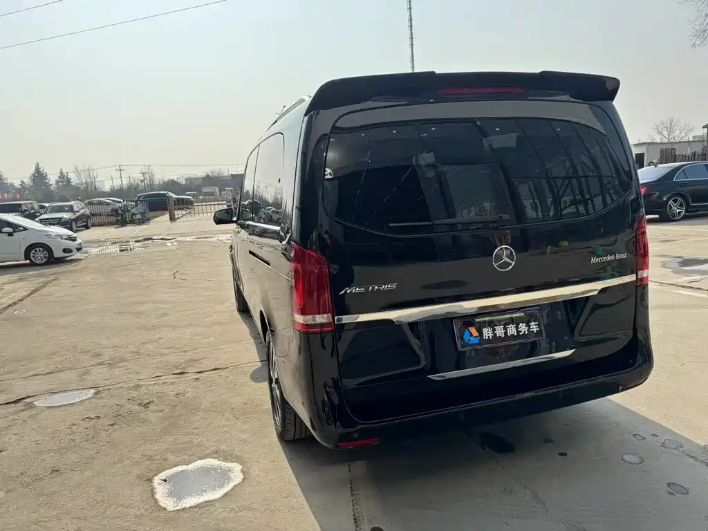 Mercedes-Benz Vito 2018 2.0T Elite 9-seater China VI 2019 - thumbnail 9