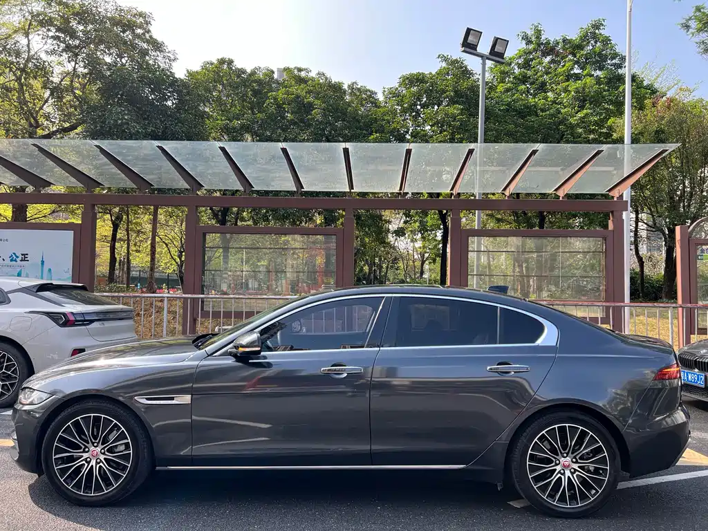 Jaguar Jaguar XEL 2020 2.0T 200PS S Sport Elegant Edition 2021 - thumbnail 2